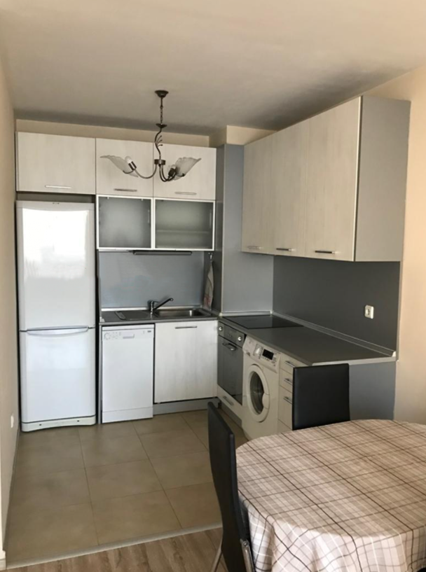 Дава под наем 2-СТАЕН, гр. София, Редута, снимка 2 - Апартаменти - 54002500