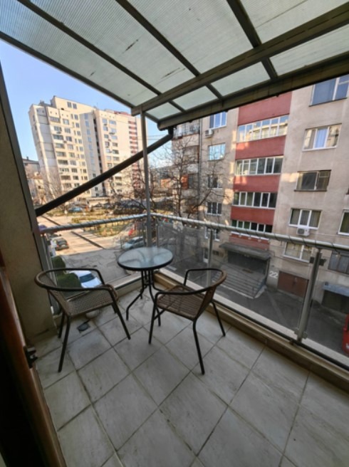 Дава под наем 2-СТАЕН, гр. София, Гео Милев, снимка 9 - Апартаменти - 53185405