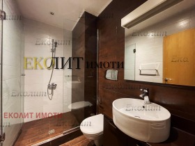 ���� ��� ���� 3-����� | Imot.bg � ����� ������ 8