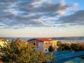 Под наем 2-СТАЕН, град Варна, Възраждане 3 • 930 лв. / 475.50 € • 79829613 9