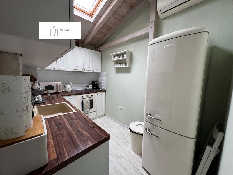 Дава под наем 2-СТАЕН, гр. София, Център