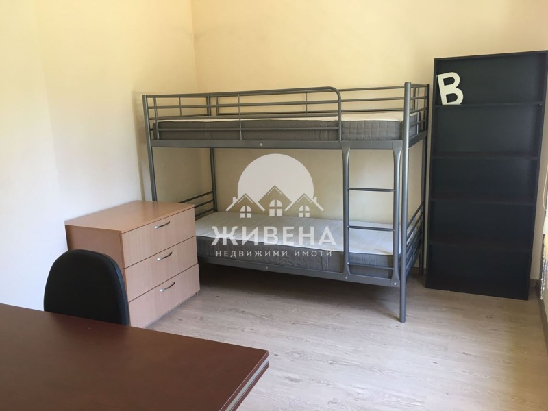 Zu vermieten  3 Schlafzimmer Warna , m-t Ewksinograd , 120 qm | 67261076 - Bild [4]