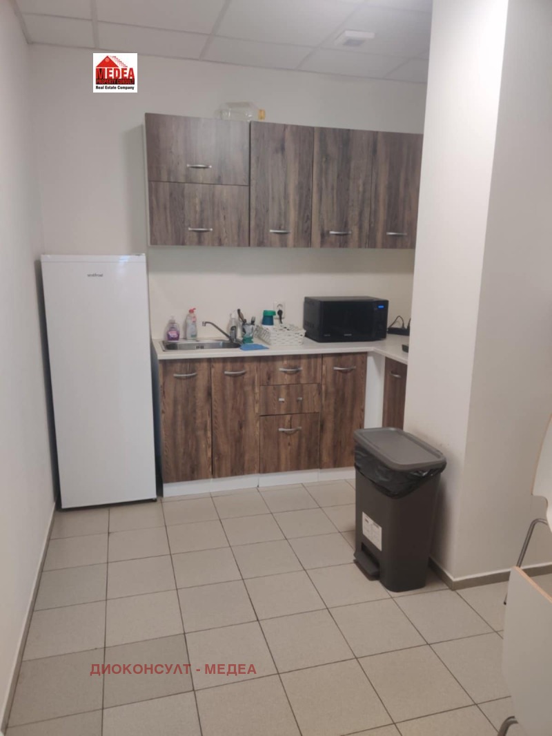 Дава под наем  Офис град София , Левски , 306 кв.м | 62218993 - изображение [5]