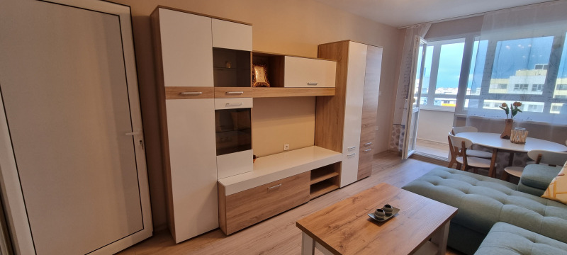 Vuokrattavana  1 makuuhuone Sofia , Mladost 4 , 58 neliömetriä | 12178844 - kuva [2]
