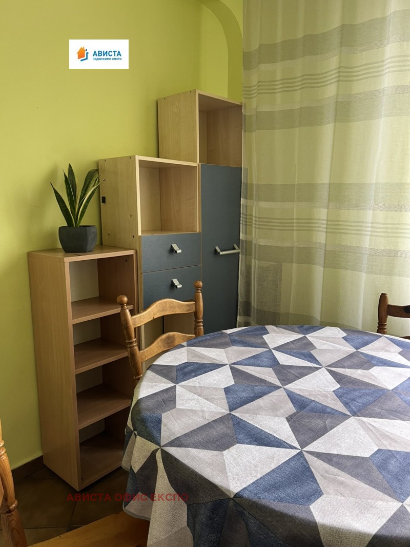 Te huur  1 slaapkamer Sofia , Tsentar , 81 m² | 27530287