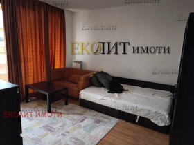 Студія Младост 2, София
