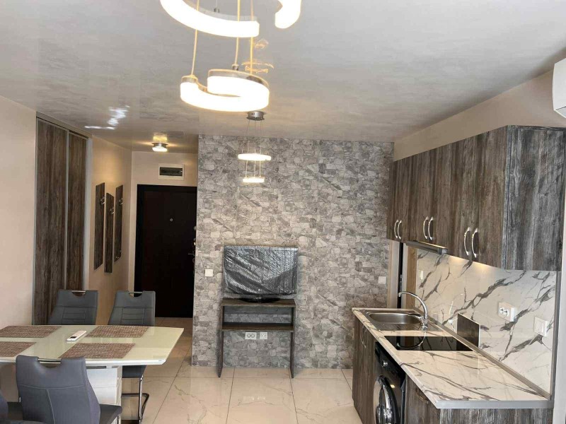 Дава под наем 3-СТАЕН, гр. София, Надежда 2, снимка 3 - Апартаменти - 53270352