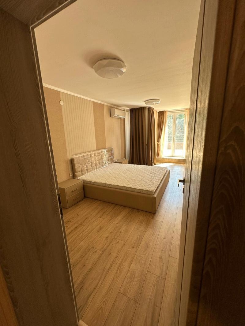 För uthyrning  3 sovrum Sofia , Lozenec , 165 kvm | 13685632 - bild [5]