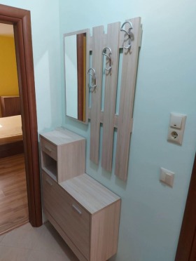 1 chambre Zavod Droujba, Varna 6