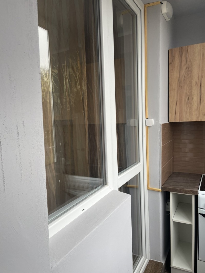 Дава под наем 2-СТАЕН, гр. Плевен, Идеален център, снимка 14 - Апартаменти - 53382640