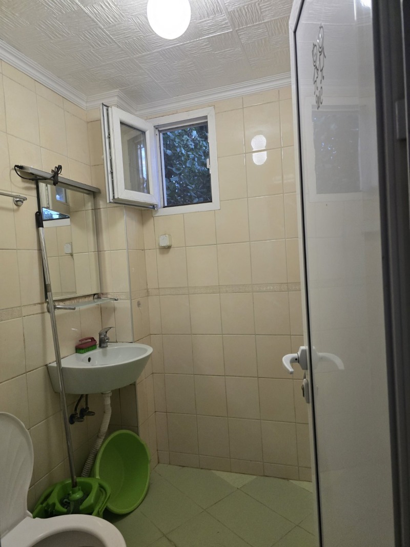 Дава под наем КЪЩА, с. Крумово, област Пловдив, снимка 9 - Къщи - 53081607