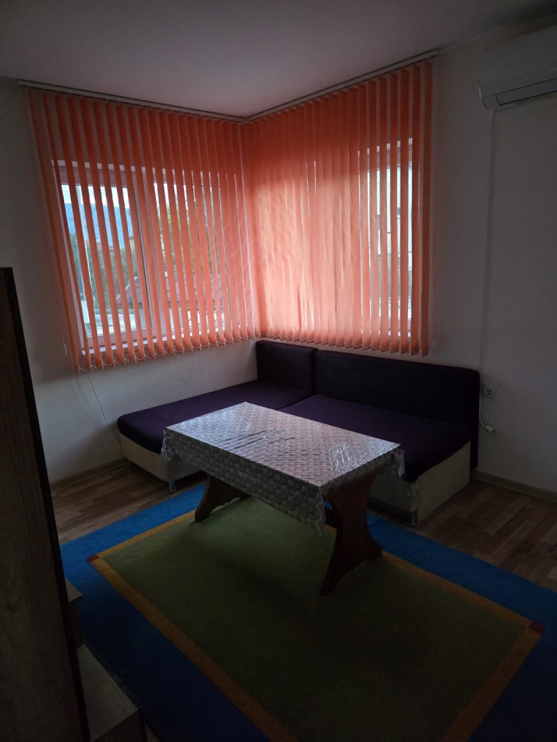 Дава под наем КЪЩА, с. Крумово, област Пловдив, снимка 5 - Къщи - 53081607