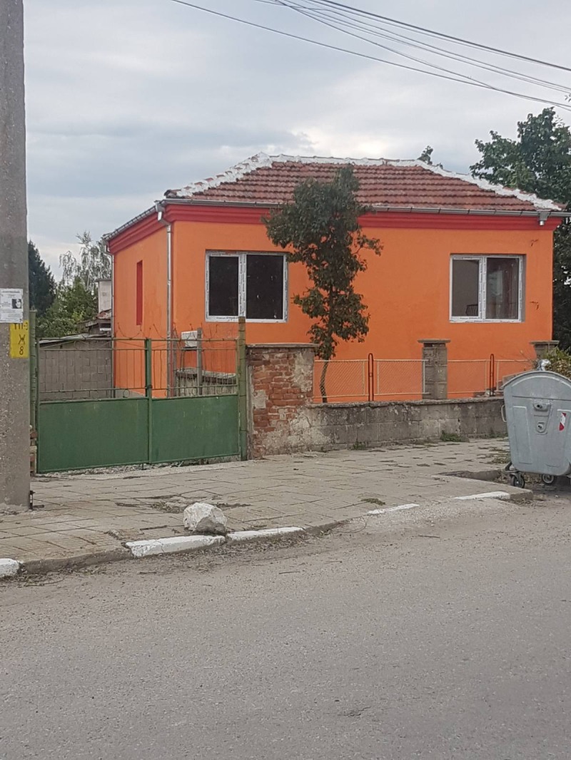 Дава под наем КЪЩА, с. Крумово, област Пловдив, снимка 2 - Къщи - 53081607