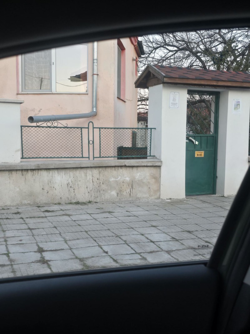 Дава под наем КЪЩА, с. Крумово, област Пловдив, снимка 11 - Къщи - 53081607