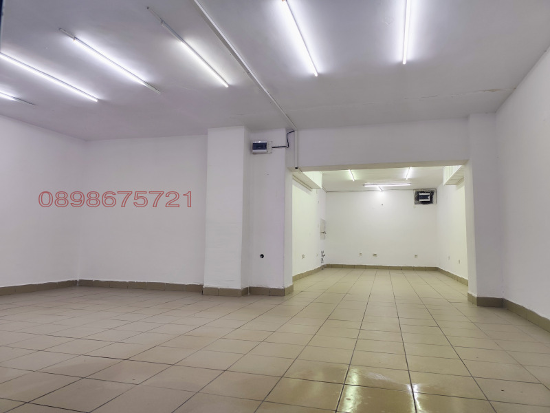 Дава под наем МАГАЗИН, гр. Козлодуй, област Враца, снимка 4 - Магазини - 52784209