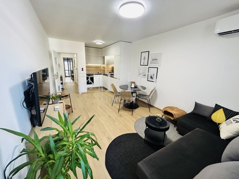 Te huur  1 slaapkamer Plovdiv , Kjutsjuk Parizj , 68 m² | 68015156 - afbeelding [2]