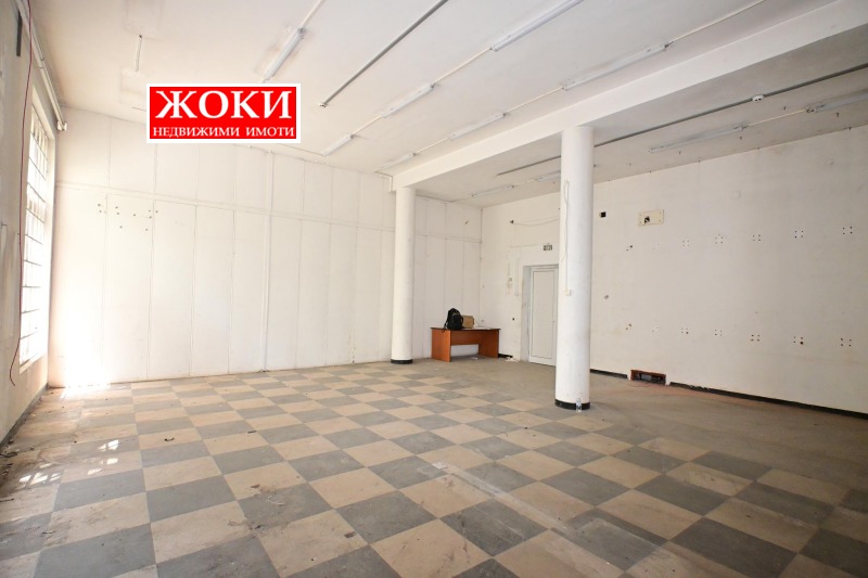K pronájmu  Prodejna Pernik , Iztok , 208 m2 | 95165332 - obraz [3]