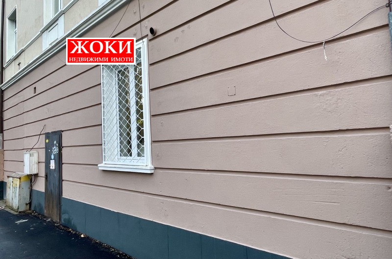 K pronájmu  Prodejna Pernik , Iztok , 208 m2 | 95165332 - obraz [12]