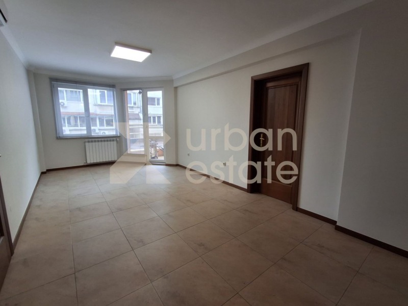 Дава под Наем 3-СТАЕН в град София, Борово - 100 кв.м / 750 € » 1 466.87 лв., ЪРБАН ЕСТЕЙТ