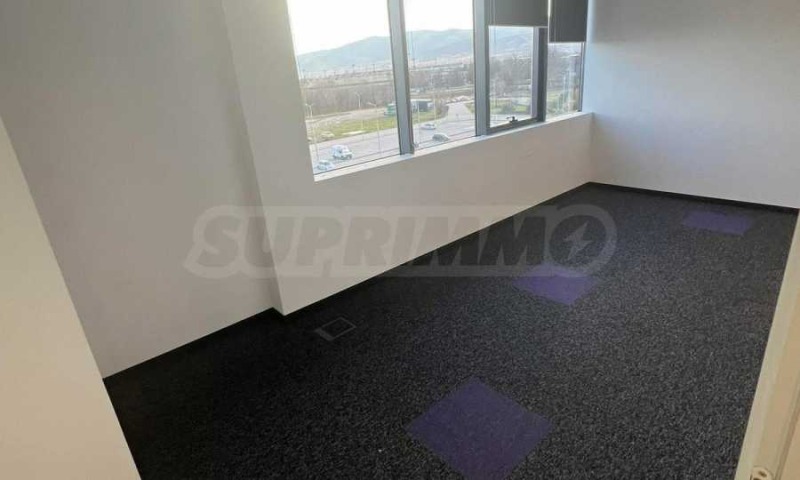 Дава под наем ОФИС, гр. Пловдив, Тракия, снимка 9 - Офиси - 53191618