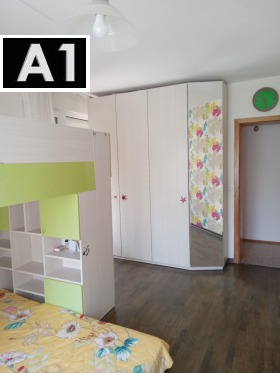 4-стаен град София, Дианабад 9