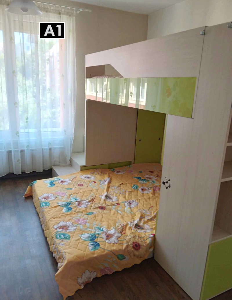 De inchiriat  3 dormitoare Sofia , Dianabad , 170 mp | 94560661 - imagine [10]