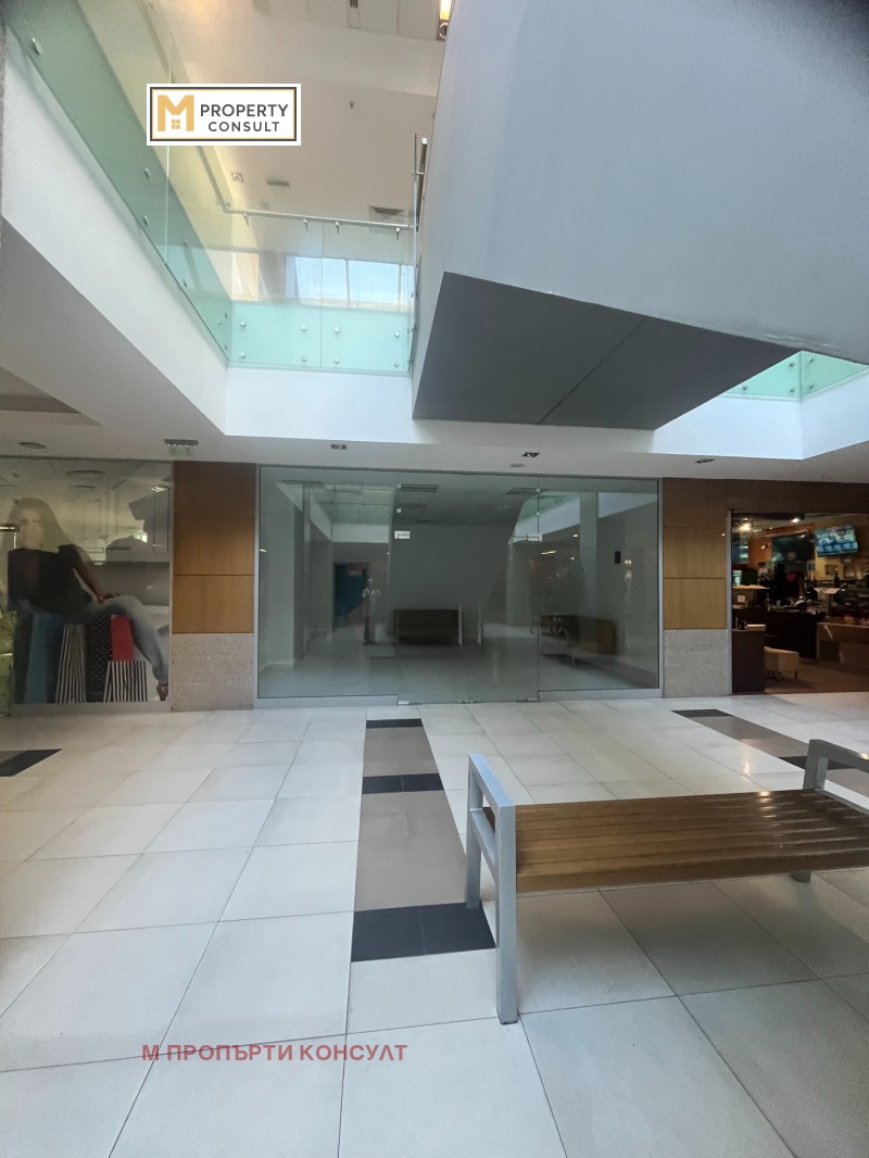 Дава под наем МАГАЗИН, гр. Плевен, Широк център, снимка 5 - Магазини - 53284866