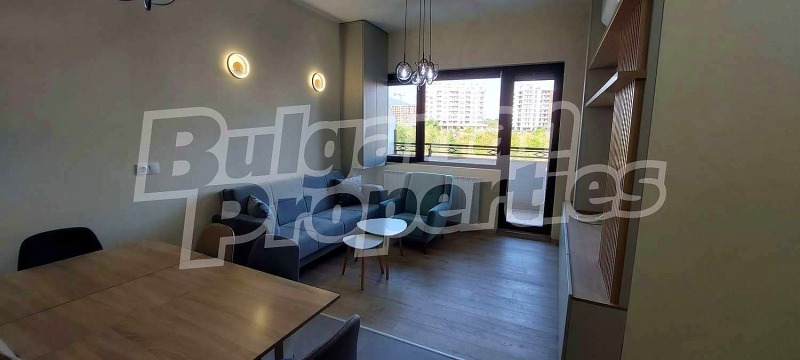 A louer  2 chambres Sofia , Mladost 4 , 90 m² | 41231359