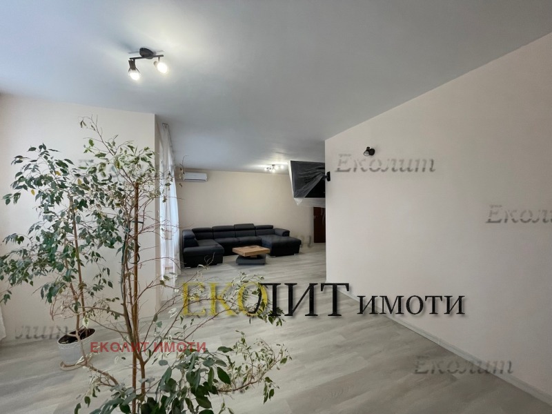 Издаје се  3+ спаваћа соба Софија , Гоце Делчев , 170 м2 | 66199263