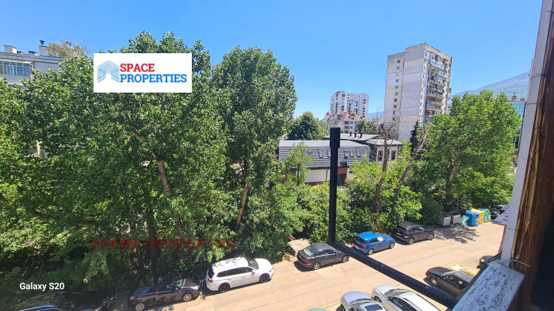 Издаје се  2 спаваће собе Софија , Бакстон , 78 м2 | 45973073 - слика [13]