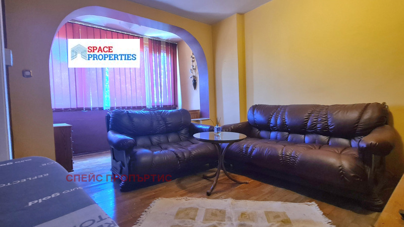 Издаје се  2 спаваће собе Софија , Бакстон , 78 м2 | 45973073