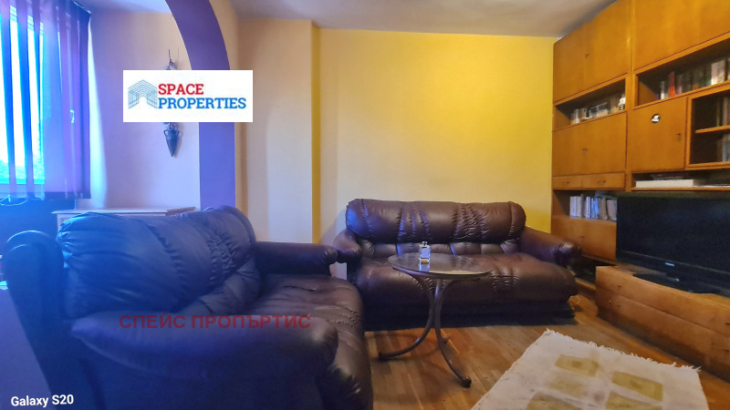 Издаје се  2 спаваће собе Софија , Бакстон , 78 м2 | 45973073 - слика [10]