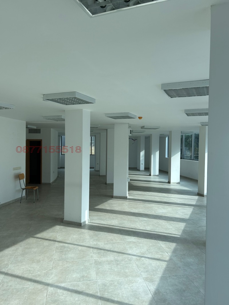 Дава под наем ОФИС, гр. Варна, ЖП Гара, снимка 2 - Офиси - 52898015