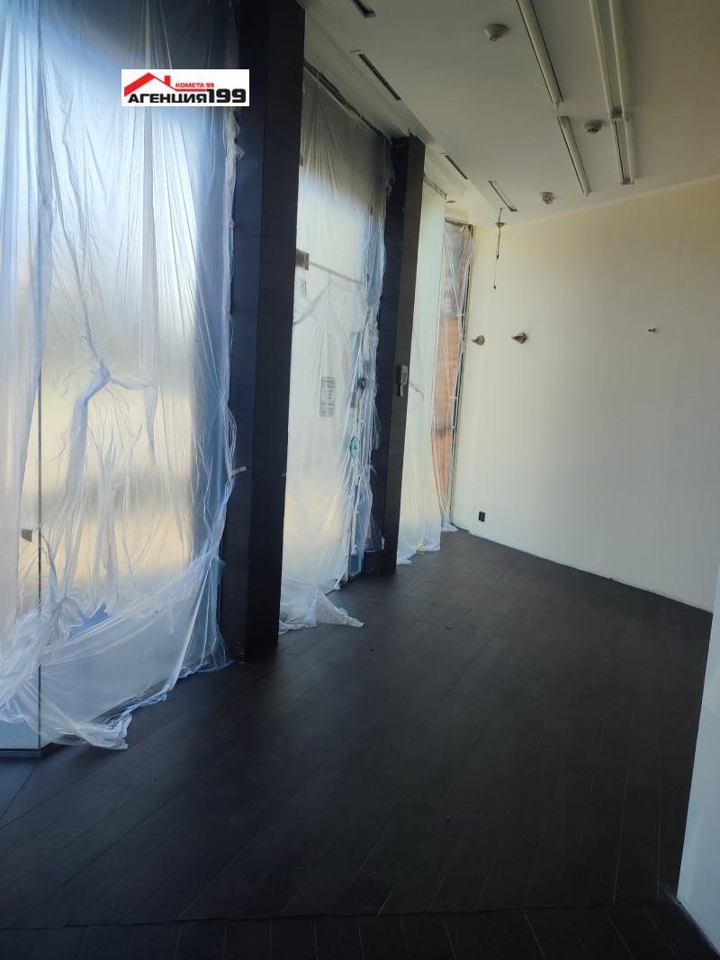 Do wynajęcia  Sklep Sofia , Bakston , 73 mkw | 31224188 - obraz [3]