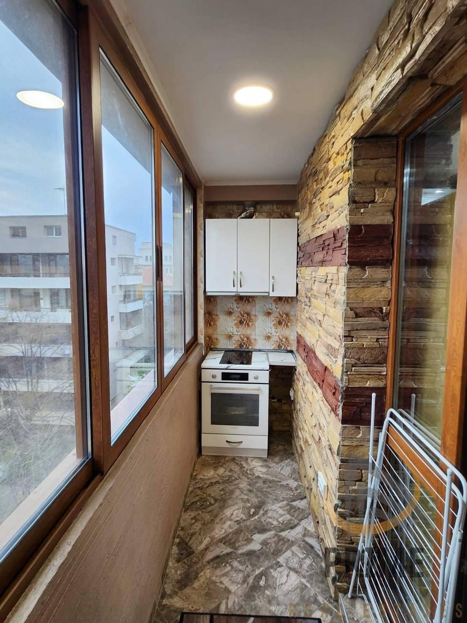 Дава под наем 2-СТАЕН, гр. Бургас, Център, снимка 11 - Апартаменти - 54222505