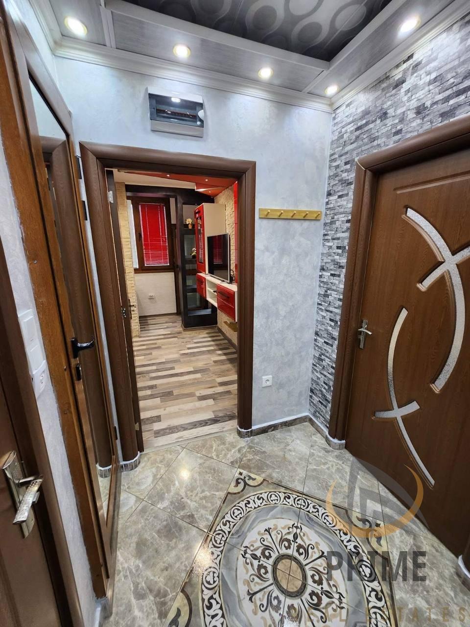 Дава под наем 2-СТАЕН, гр. Бургас, Център