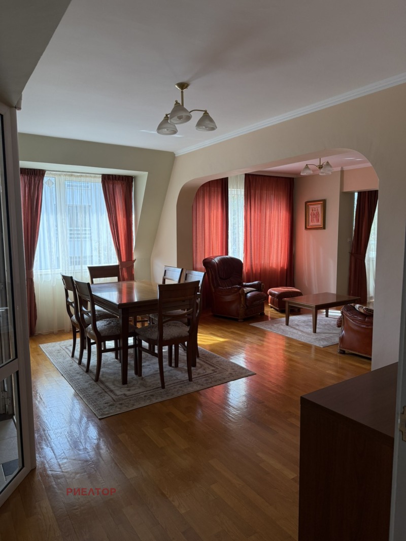 K pronájmu  Mezonet Plovdiv , Kjučuk Pariž , 192 m2 | 54981584 - obraz [4]