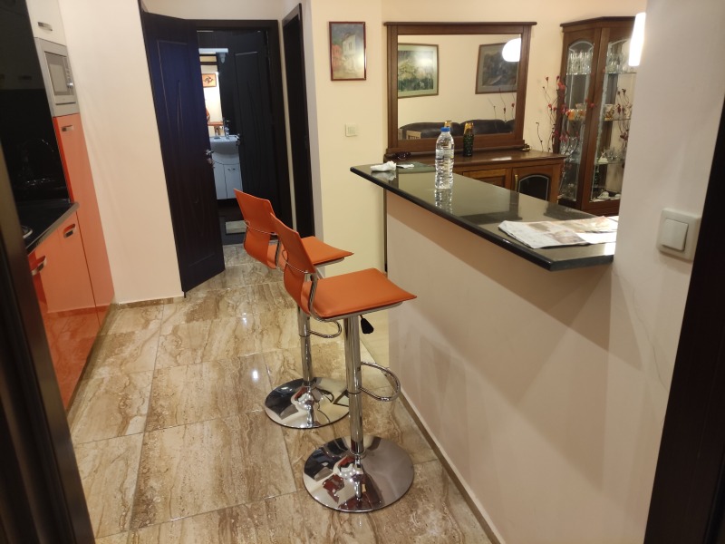 Дава под наем  3-стаен град София , Център , 86 кв.м | 68832407 - изображение [5]