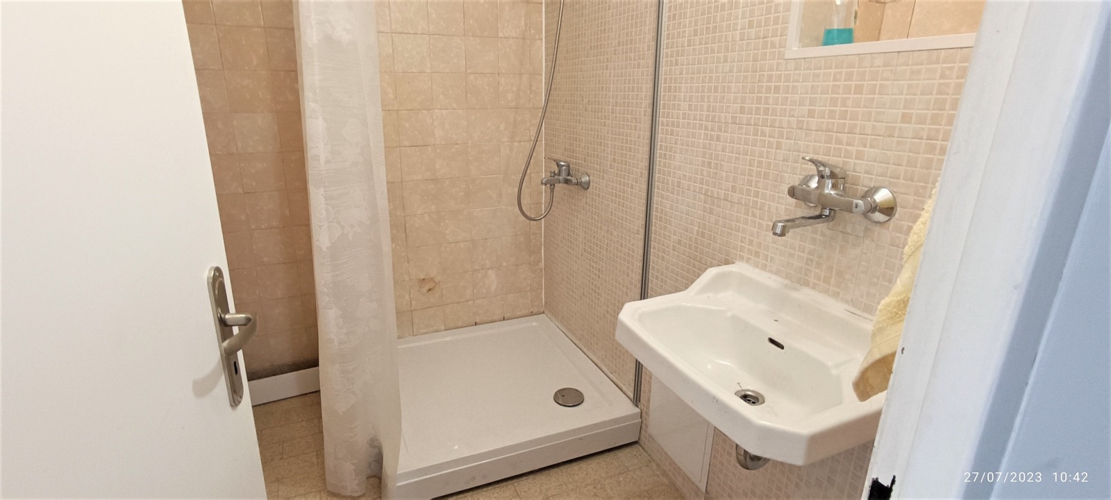 Дава под наем 3-СТАЕН, гр. София, Люлин 10, снимка 15 - Апартаменти - 54352813