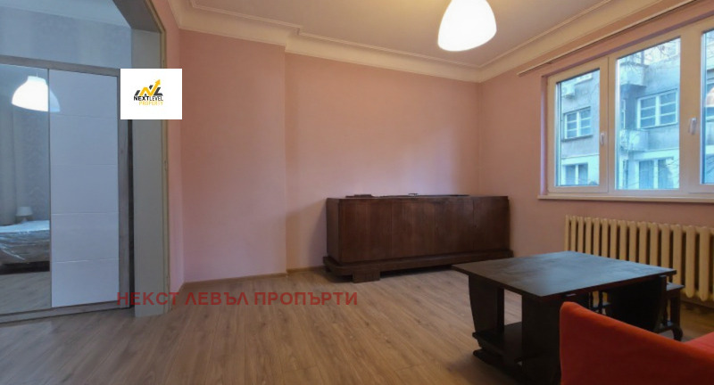 Дава под наем 2-СТАЕН, гр. София, Център, снимка 2 - Апартаменти - 53199173