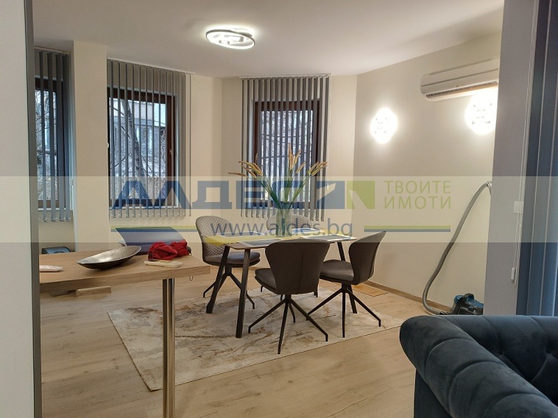 Дава под нем  2-стаен, град София, Белите брези • 2 000 EUR • ID 24250885 — holmes.bg - [1] 