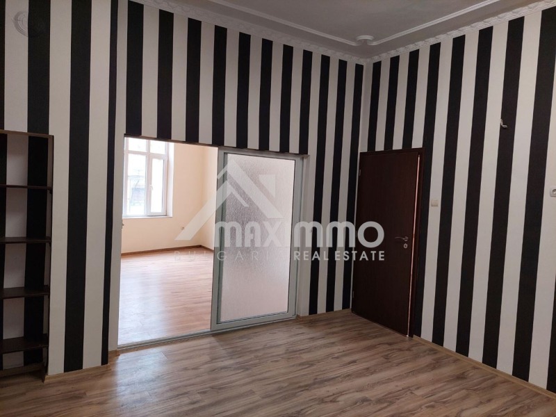 K pronájmu  Kancelář Varna , Centar , 75 m2 | 95381666 - obraz [2]