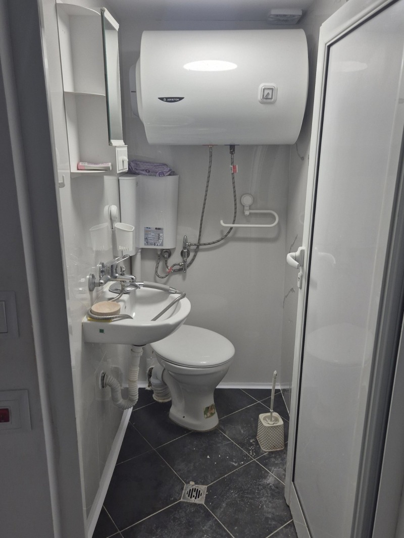 Дава под наем КЪЩА, гр. София, Сухата река, снимка 6 - Къщи - 52619813