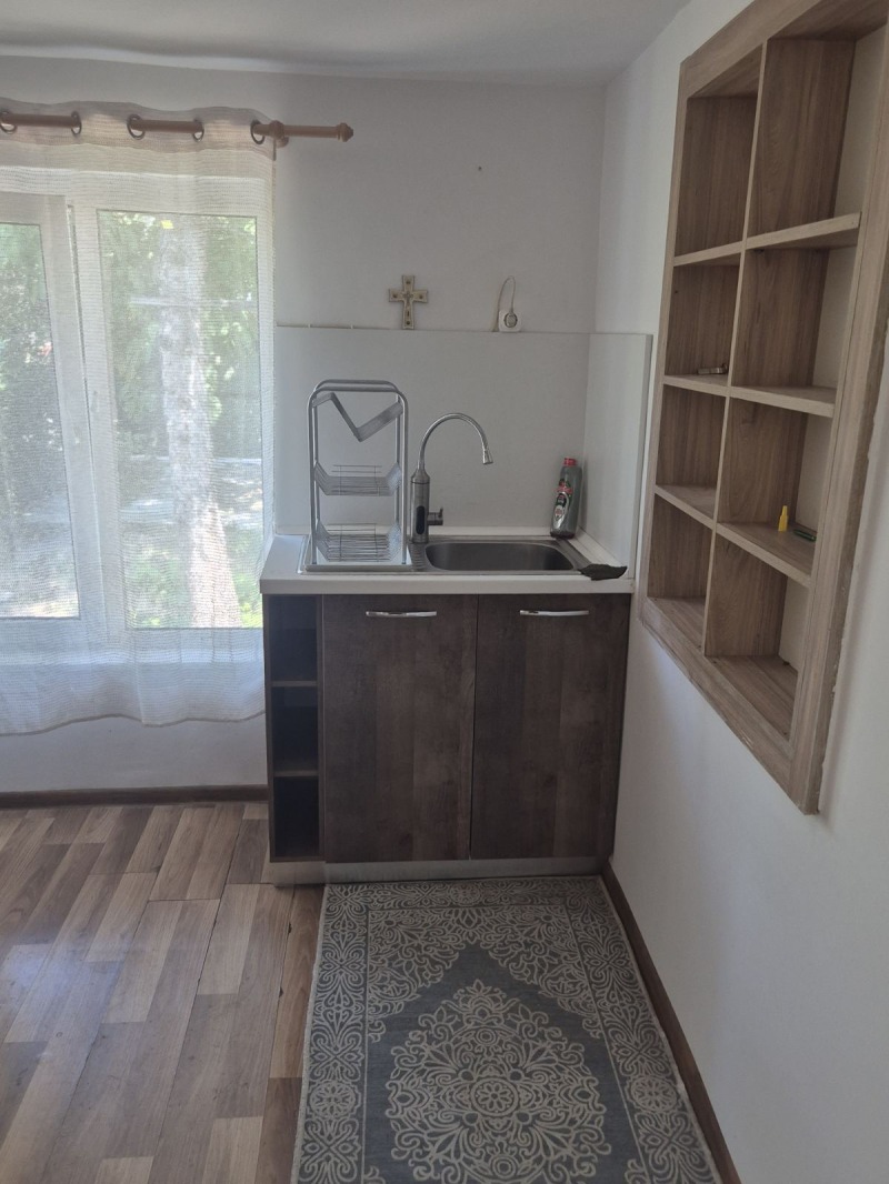 Дава под наем КЪЩА, гр. София, Сухата река, снимка 7 - Къщи - 52619813