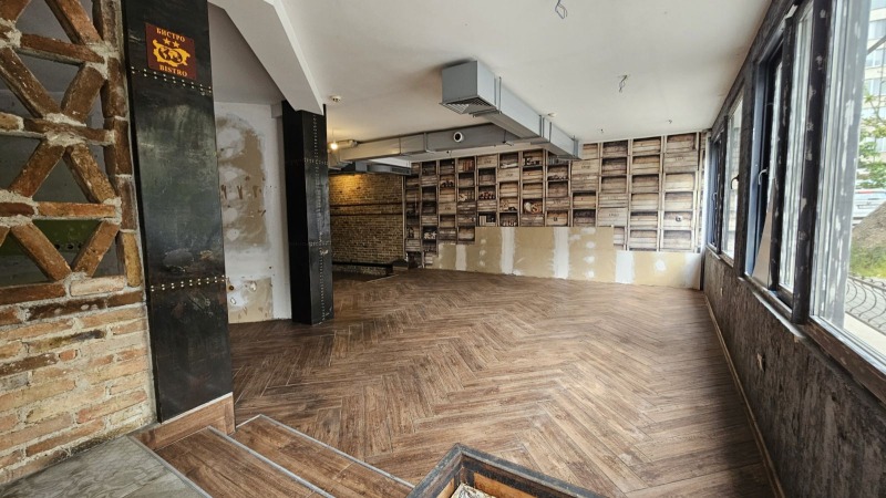 Til leie  Bar; Kaffebar Varna , Tsentar , 360 kvm | 42764080