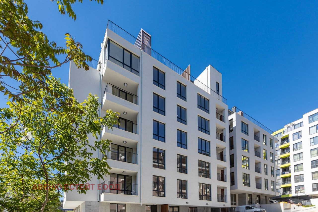 Дава под наем ОФИС, гр. Варна, Изгрев, снимка 2 - Офиси - 54211564