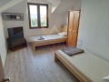 Под наем ЕТАЖ ОТ КЪЩА, град Варна, м-т Ален мак • 1200 € / 2347.00 лв. • 39277738 5