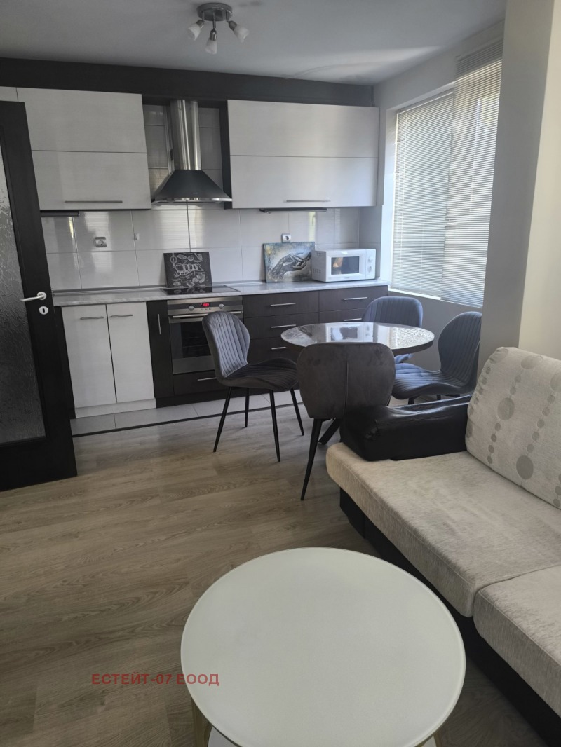 Do wynajęcia  1 sypialnia Plowdiw , Sadijski , 55 mkw | 52907661