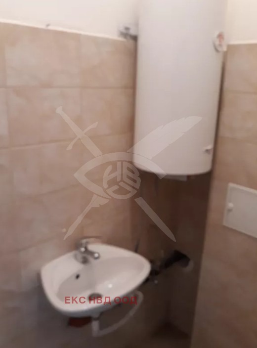 Дава под наем МАГАЗИН, гр. Пловдив, Кючук Париж, снимка 5 - Магазини - 53164738