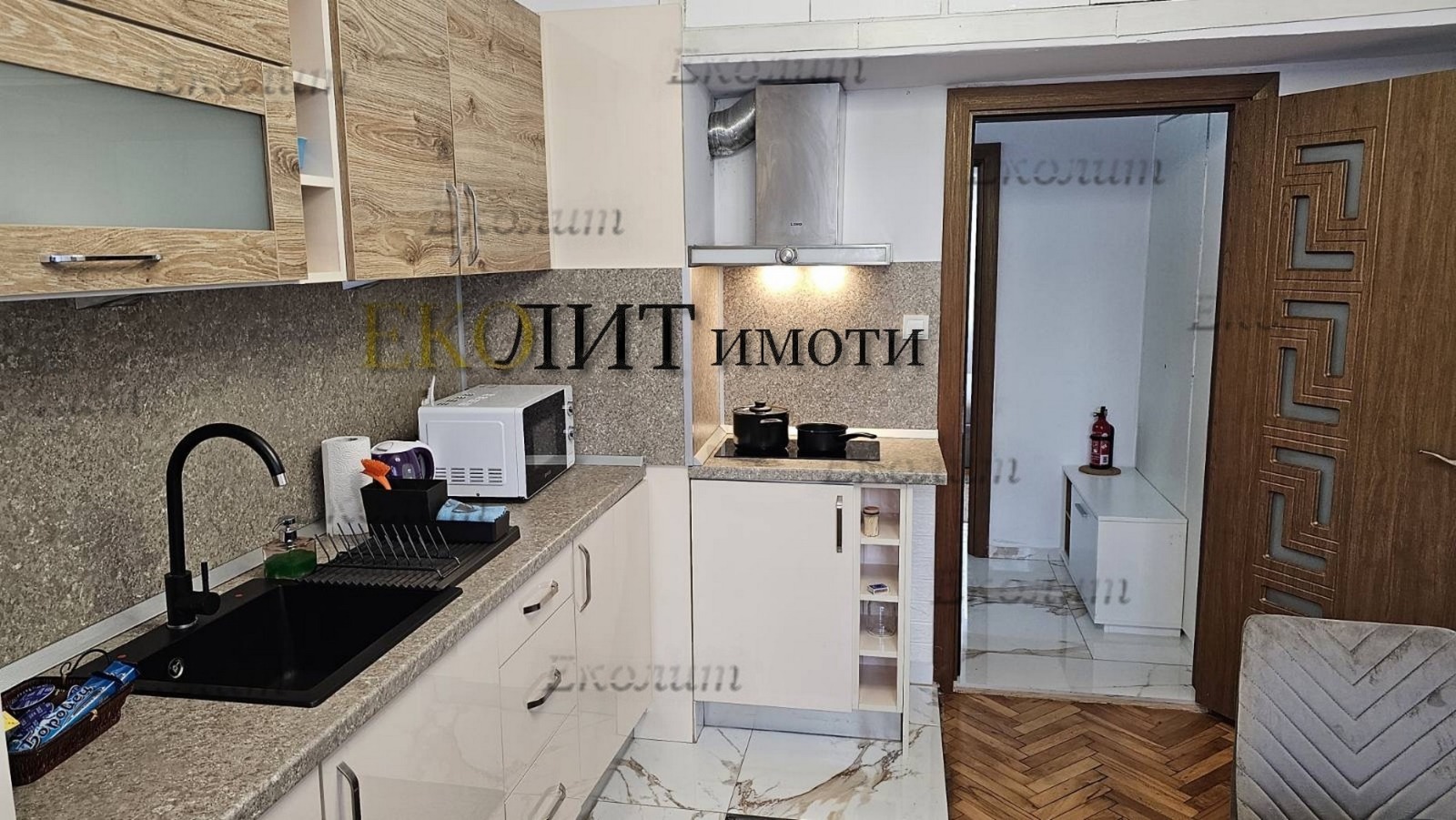 Дава под наем 2-СТАЕН, гр. София, Център, снимка 2 - Апартаменти - 55833917